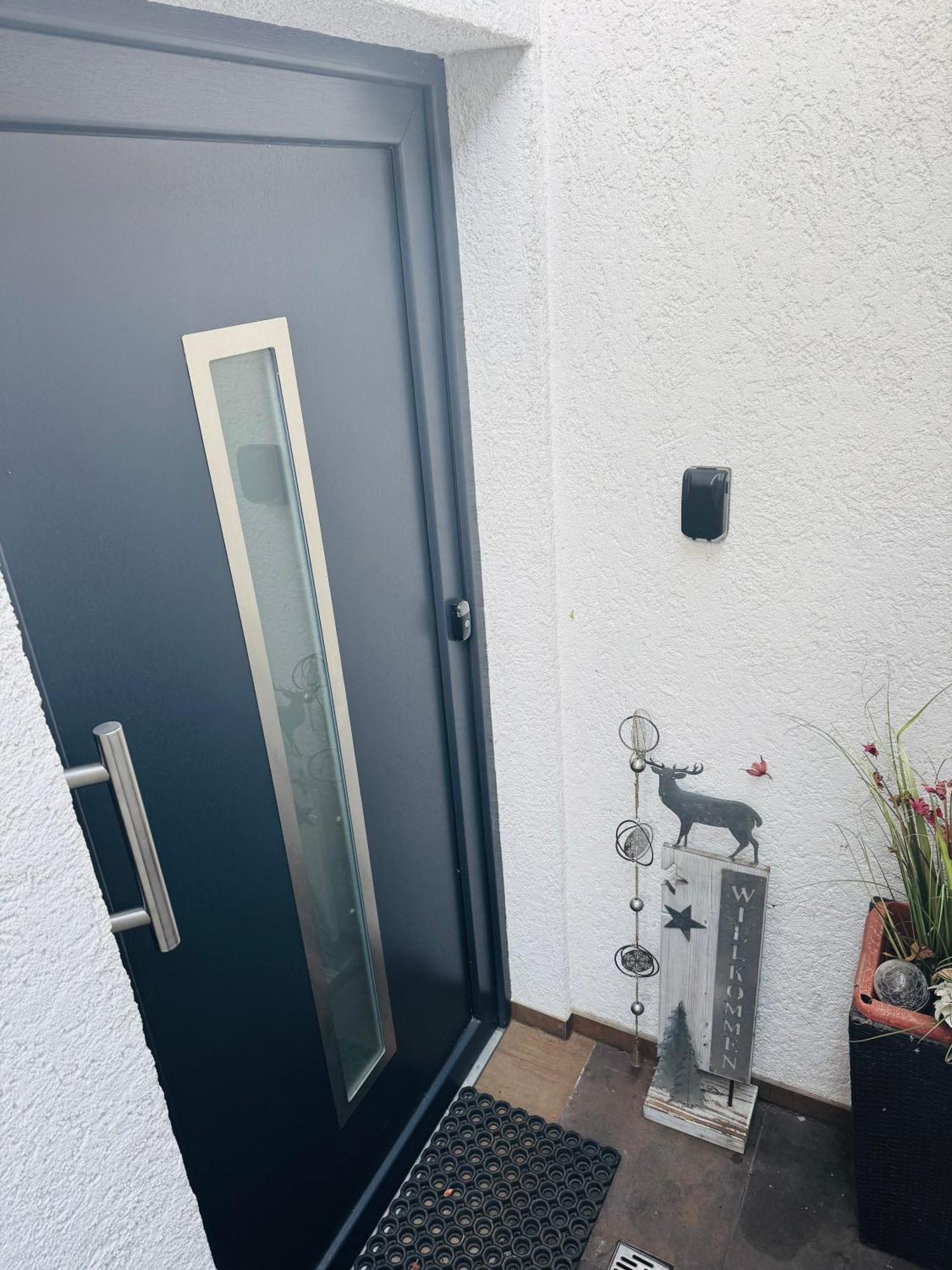Wohnung Mit Charme, Netflix Rheinstetten Kültér fotó